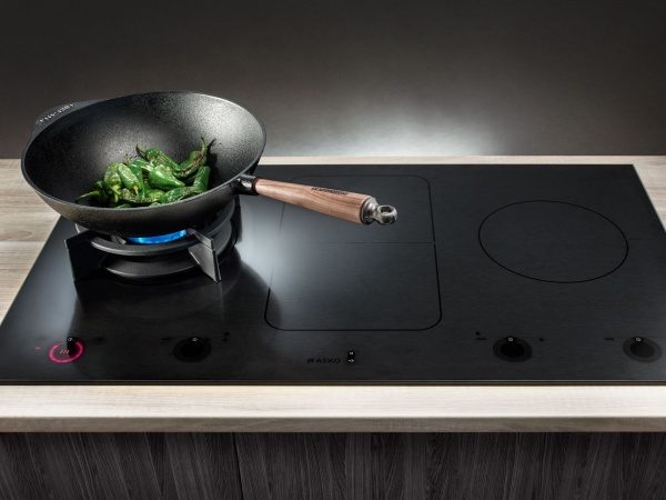 Combined gas and induction hob from ASKO