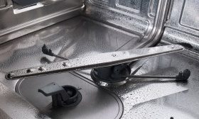 ASKO dishwasher with stainless steel spray arm