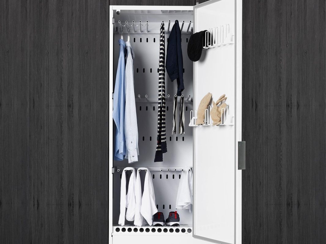 Drying Cabinet from ASKO Pro Laundry will fit all your need, up to 16 meter of clothes line.